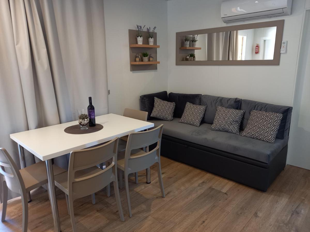 Mobile Home Agava 2 Biograd Na Moru Esterno foto